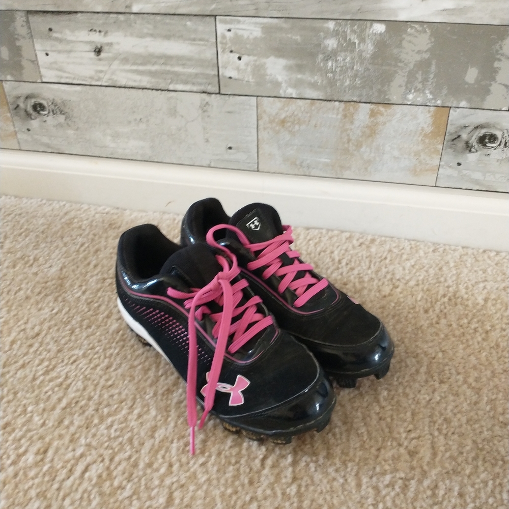 Under armor softball cleats